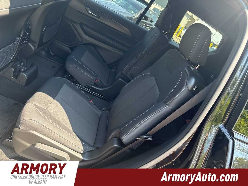 2025 Jeep Grand Cherokee L Laredo X