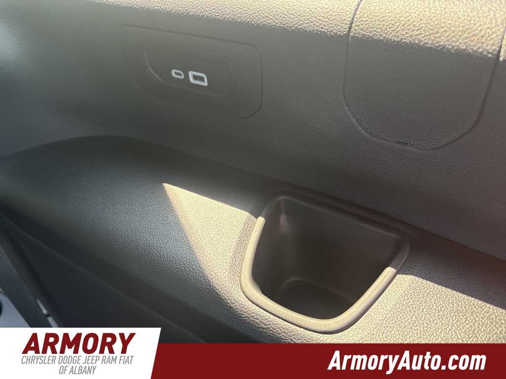 2025 Jeep Grand Cherokee L Laredo X