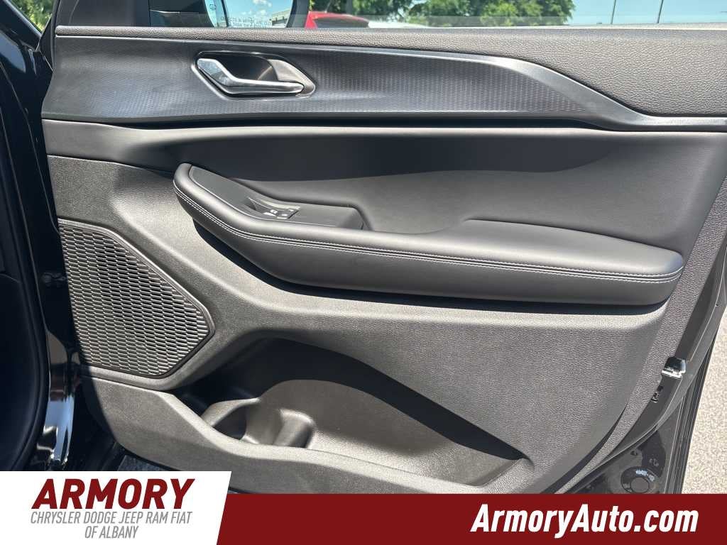 2025 Jeep Grand Cherokee L Laredo X