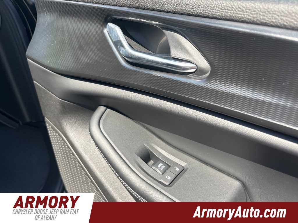 2025 Jeep Grand Cherokee L Laredo X