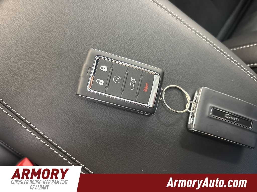 2025 Jeep Grand Cherokee L Altitude X