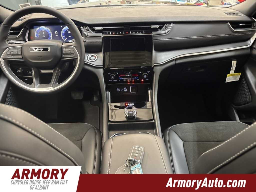 2025 Jeep Grand Cherokee L Altitude X