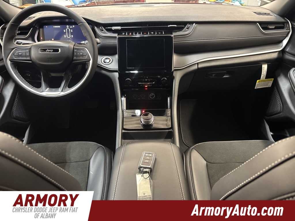 2025 Jeep Grand Cherokee L Altitude X