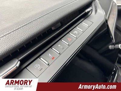 2027 Jeep Grand Cherokee L Laredo Altitude