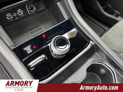2027 Jeep Grand Cherokee L Laredo Altitude