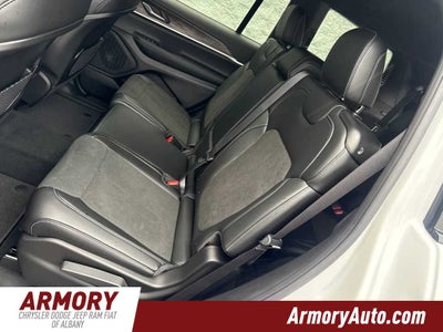 2027 Jeep Grand Cherokee L Laredo Altitude