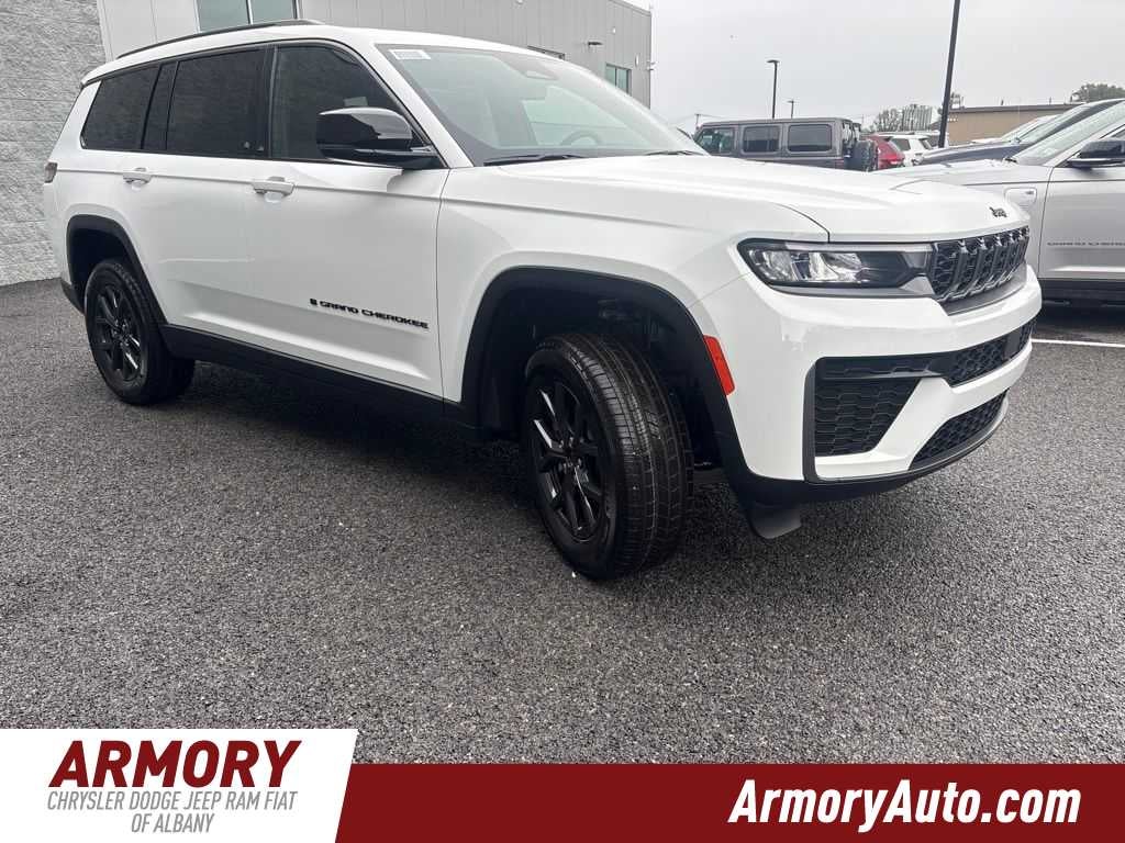 2027 Jeep Grand Cherokee L Laredo Altitude