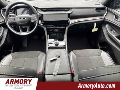 2027 Jeep Grand Cherokee L Laredo Altitude