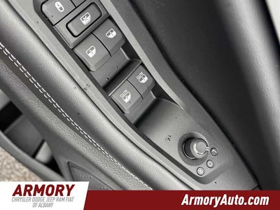 2027 Jeep Grand Cherokee L Laredo Altitude