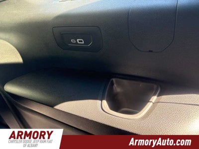 2027 Jeep Grand Cherokee Laredo Altitude