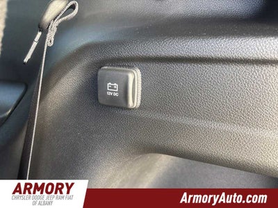 2027 Jeep Grand Cherokee Laredo Altitude