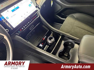 2027 Jeep Grand Cherokee L Laredo Altitude