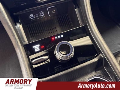 2027 Jeep Grand Cherokee Laredo Altitude