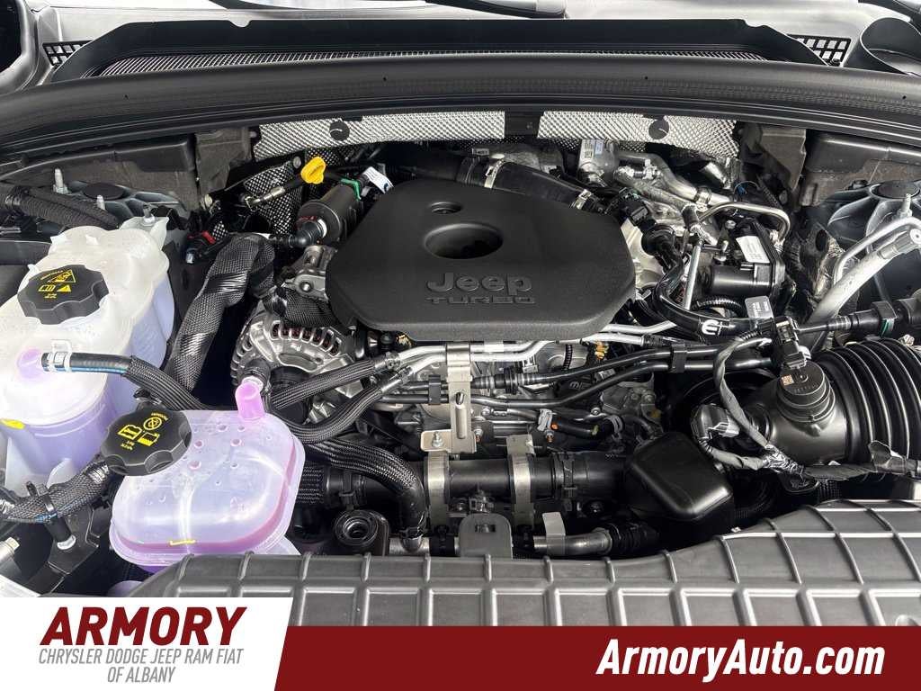 2027 Jeep Grand Cherokee L Laredo Altitude