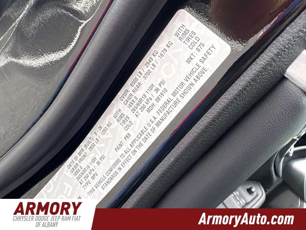 2027 Jeep Grand Cherokee L Laredo Altitude