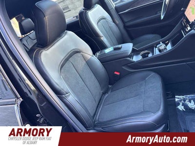 2027 Jeep Grand Cherokee Laredo Altitude