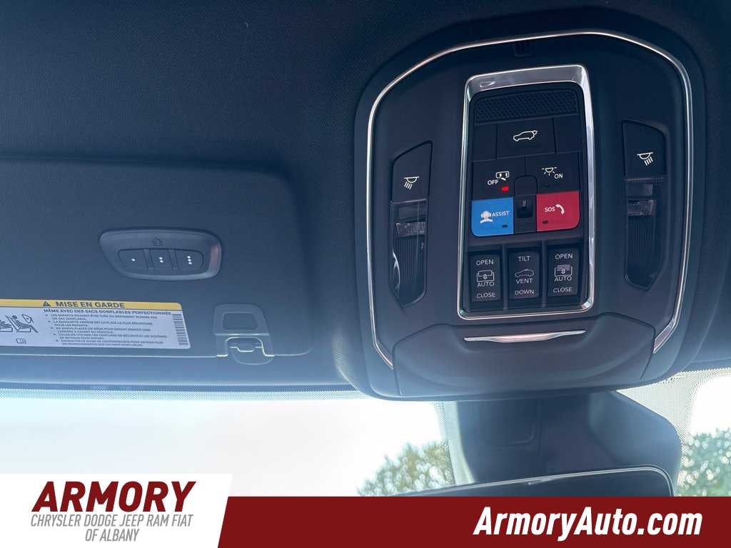 2027 Jeep Grand Cherokee Limited