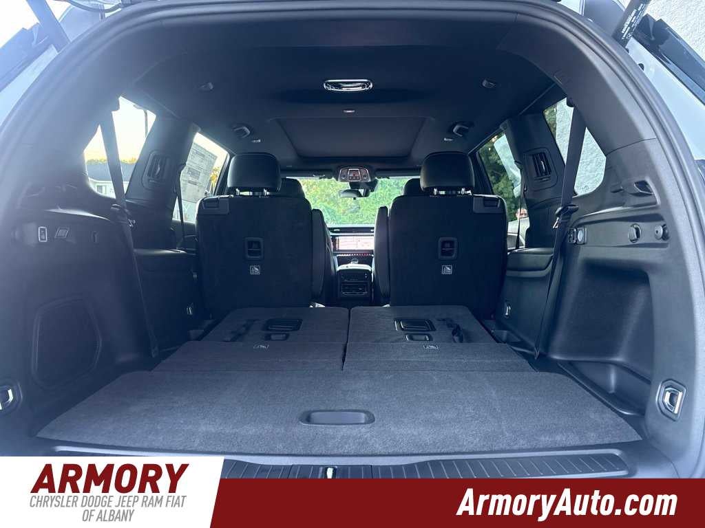 2027 Jeep Grand Cherokee Limited