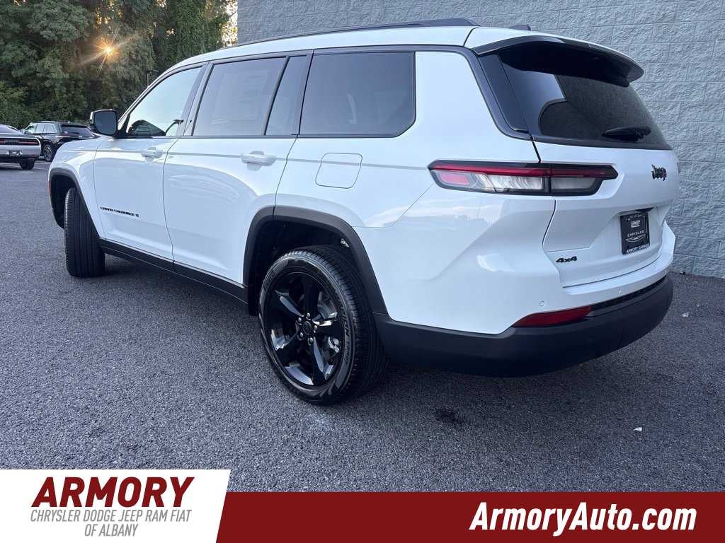 2027 Jeep Grand Cherokee Limited