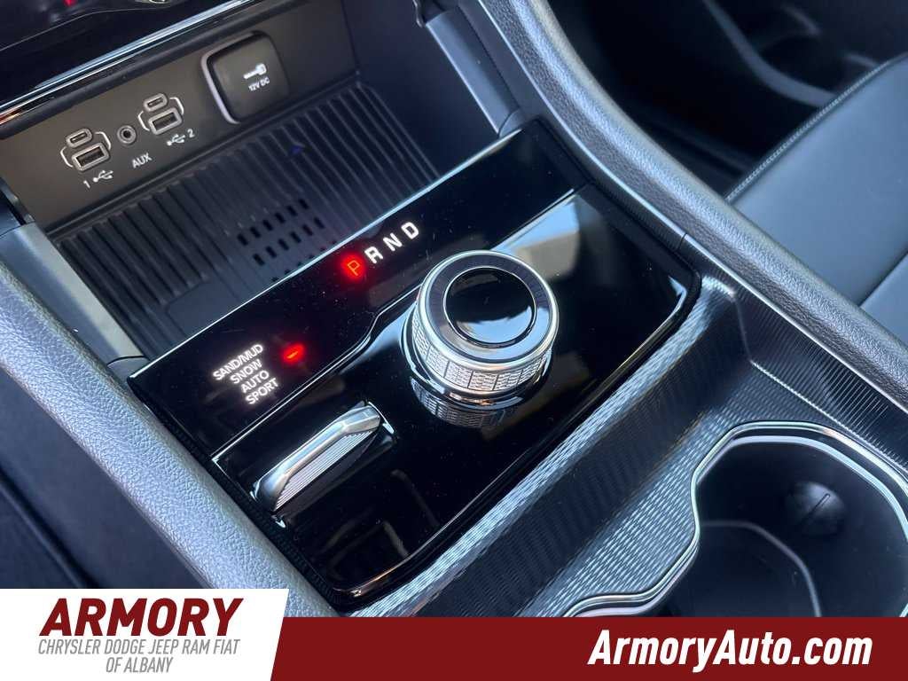 2027 Jeep Grand Cherokee Limited