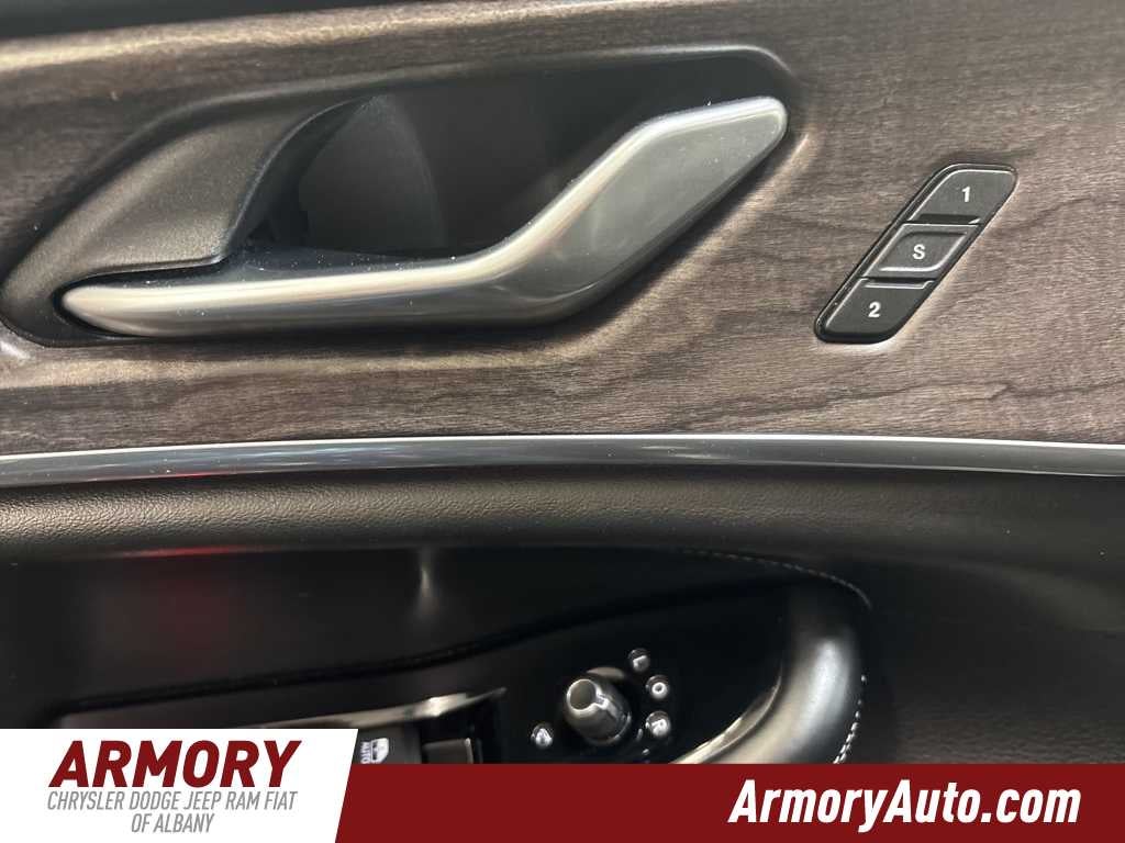 2023 Jeep Grand Cherokee L Overland