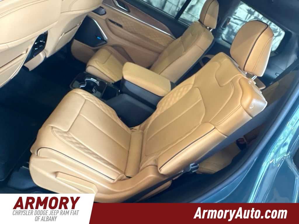 2026 Jeep Grand Cherokee L Summit
