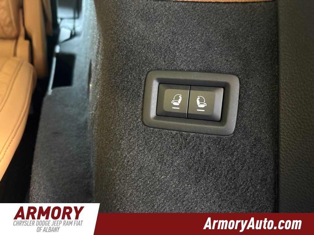 2026 Jeep Grand Cherokee L Summit