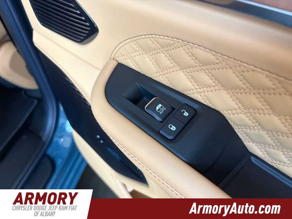 2026 Jeep Grand Cherokee L Summit