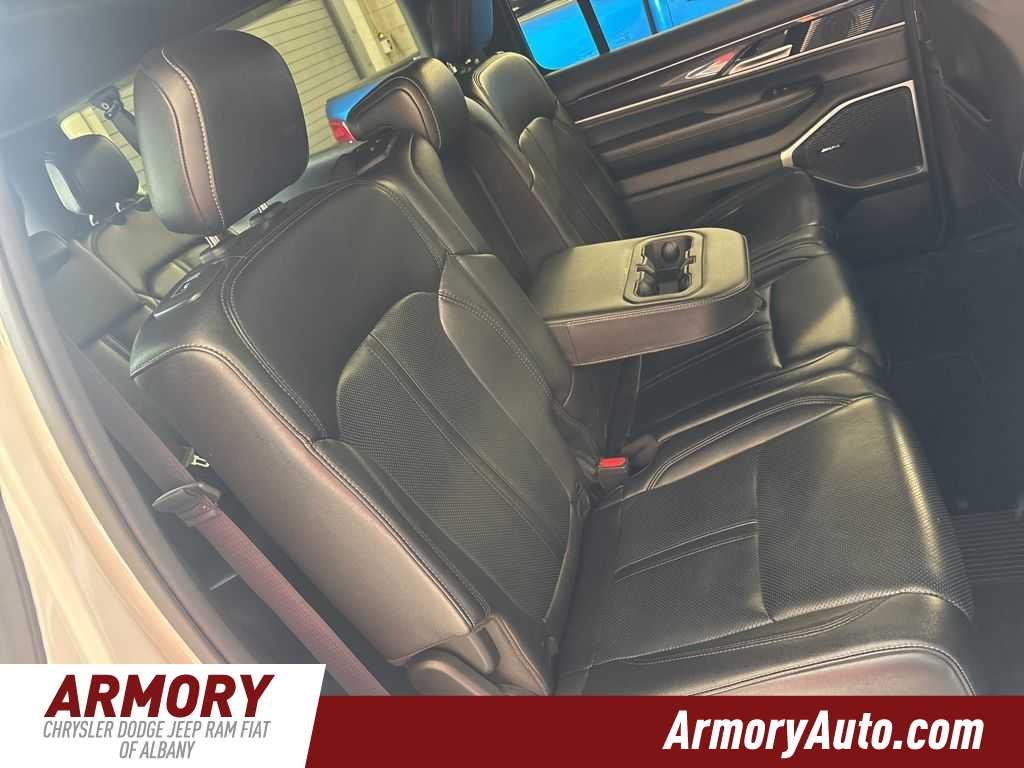 2024 Jeep Wagoneer L 4x4