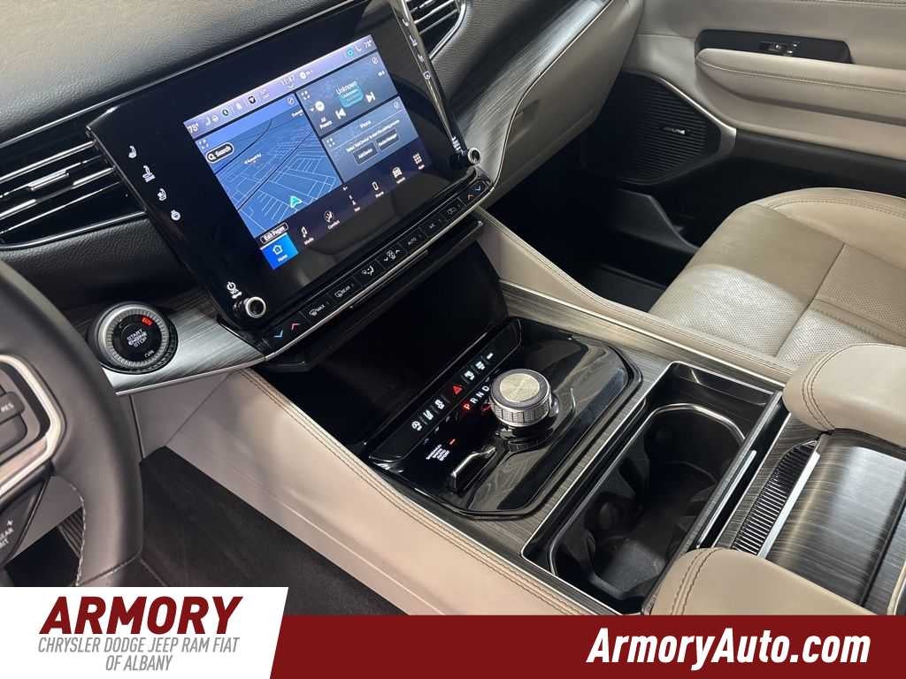 2023 Jeep Wagoneer L Series II