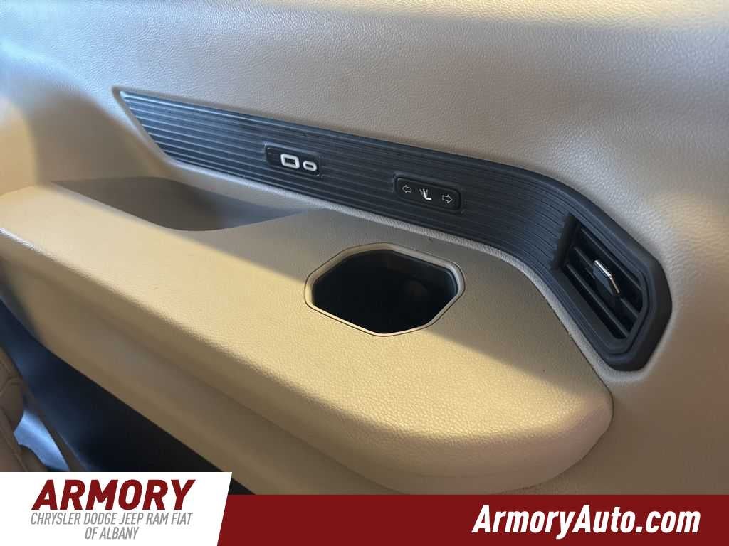 2023 Jeep Wagoneer L Series II