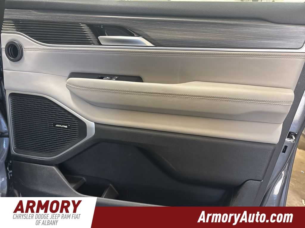 2023 Jeep Wagoneer L Series II