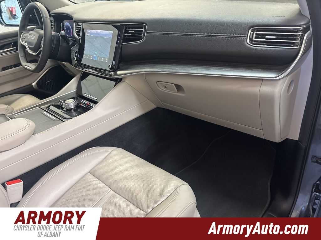 2023 Jeep Wagoneer L Series II