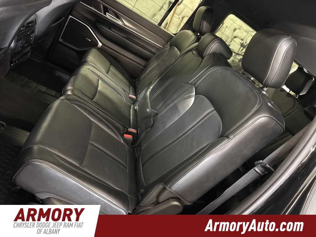 2024 Jeep Wagoneer L Series II