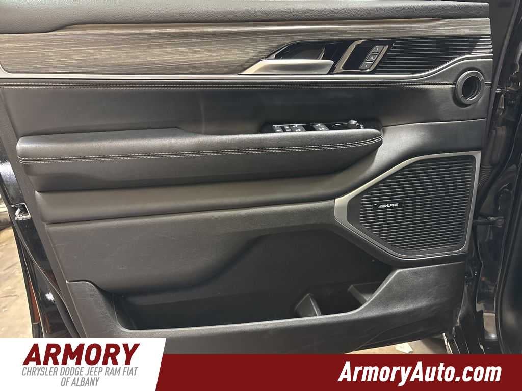 2024 Jeep Wagoneer L Series II