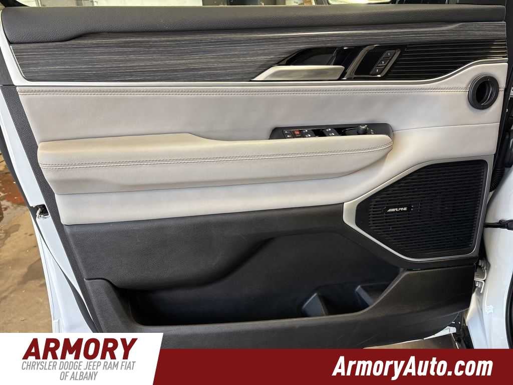 2024 Jeep Wagoneer L Series II