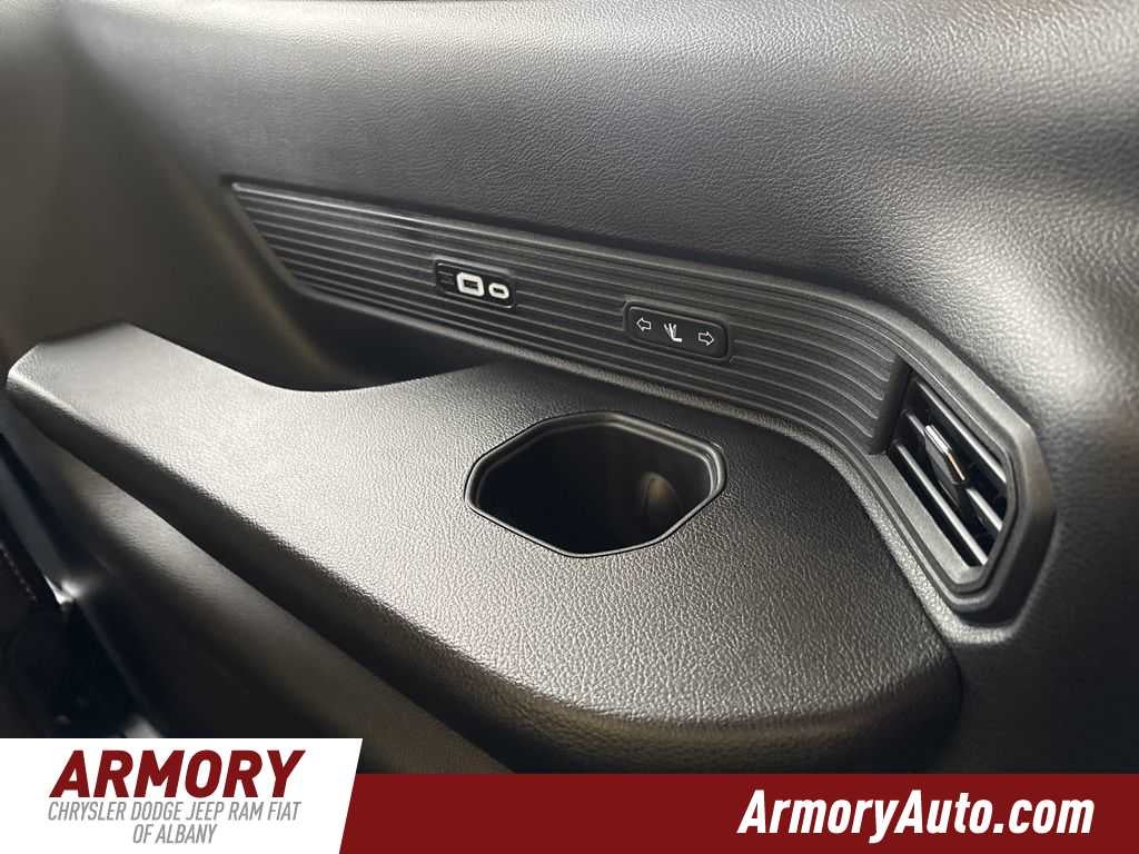 2026 Jeep Grand Wagoneer 4x4