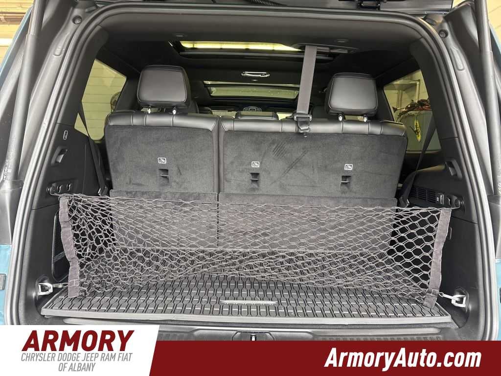 2026 Jeep Grand Wagoneer 4x4