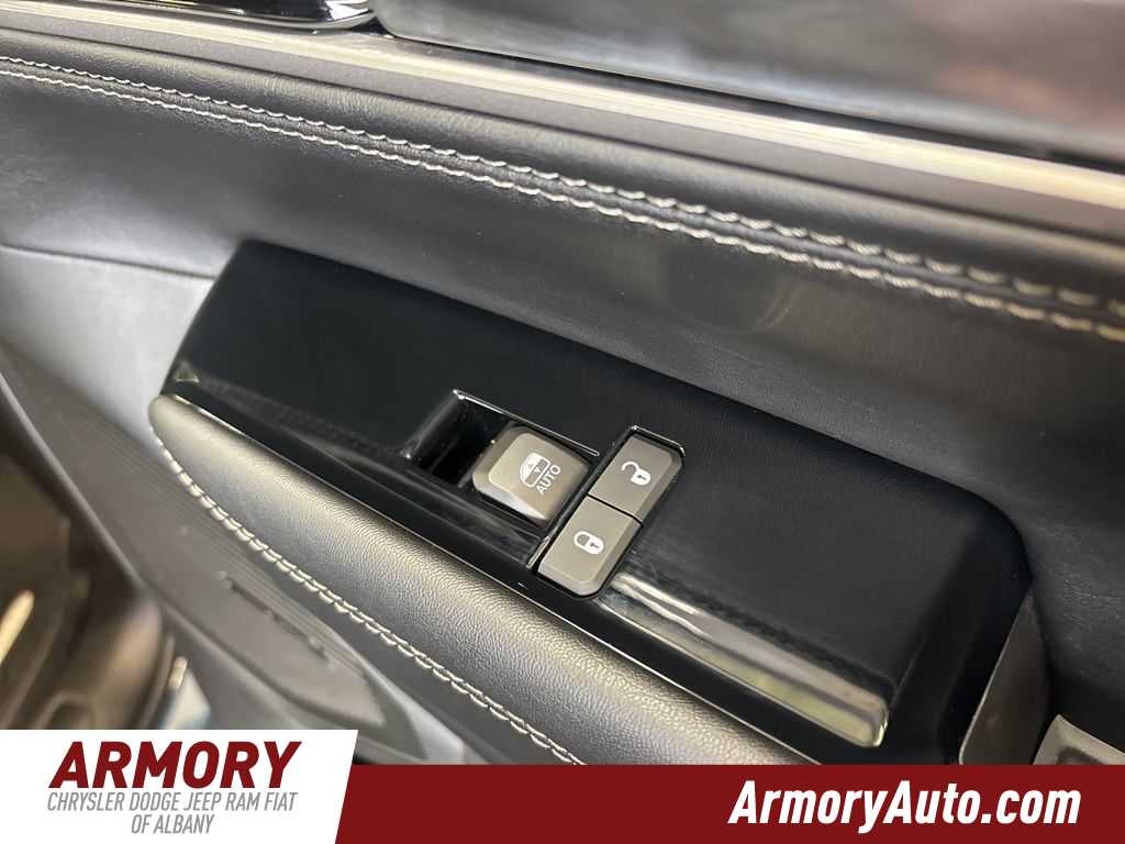 2026 Jeep Grand Wagoneer 4x4