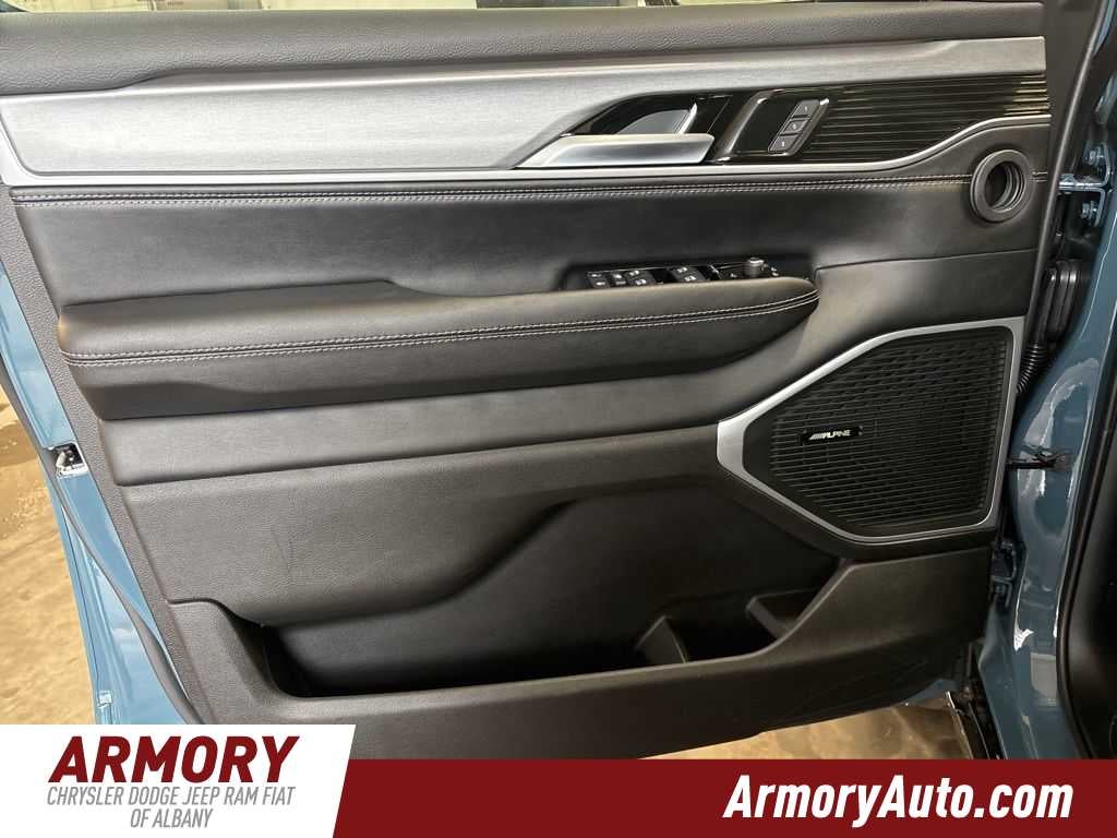 2026 Jeep Grand Wagoneer 4x4