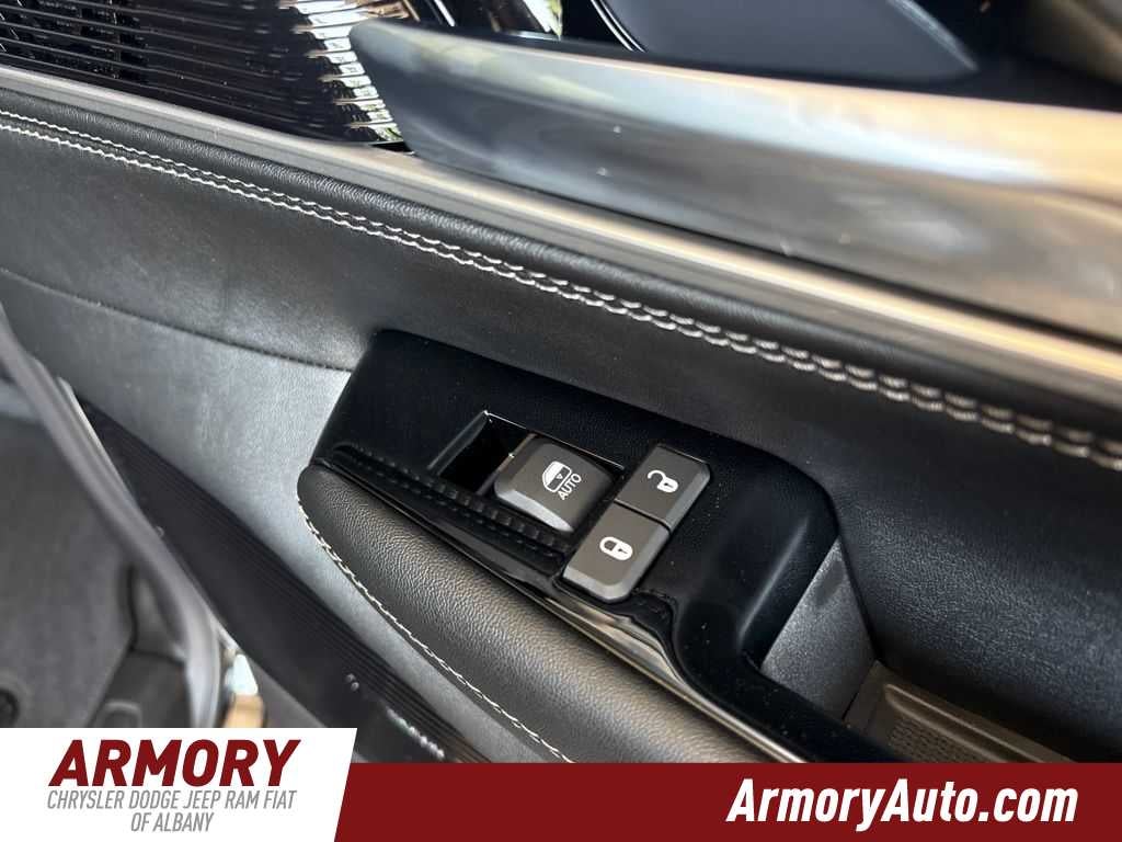 2026 Jeep Grand Wagoneer Limited Altitude