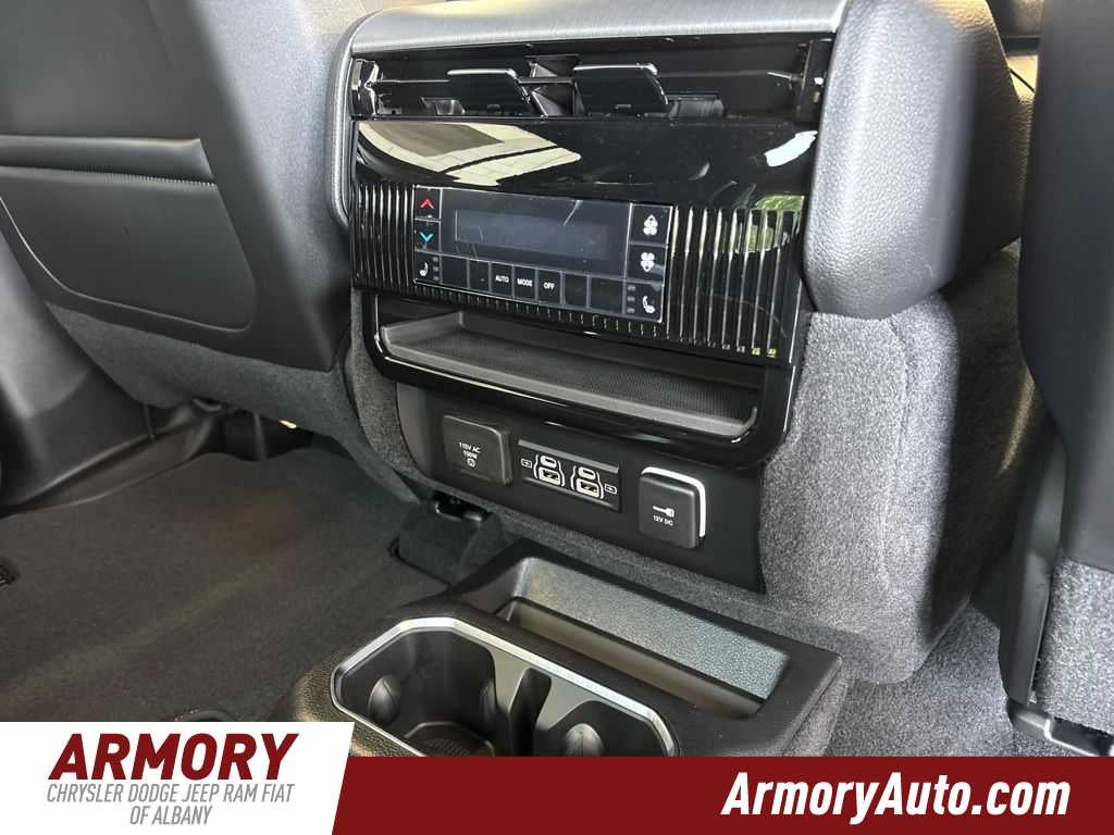 2026 Jeep Grand Wagoneer Limited Altitude