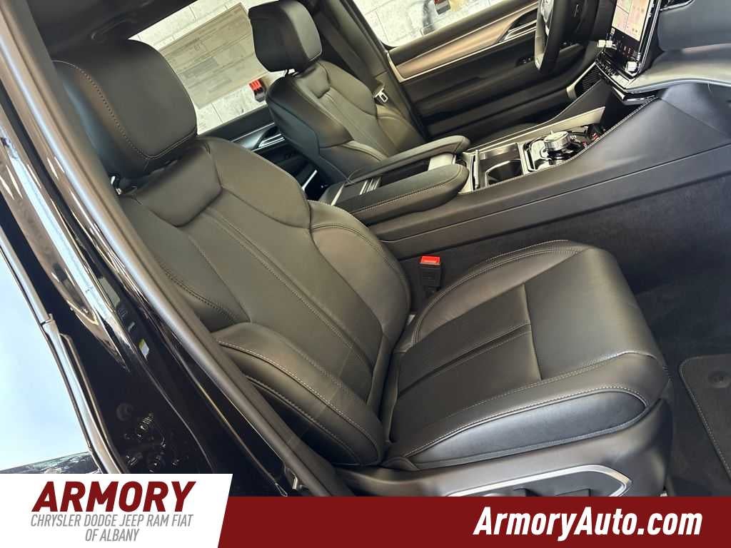 2026 Jeep Grand Wagoneer Limited Altitude