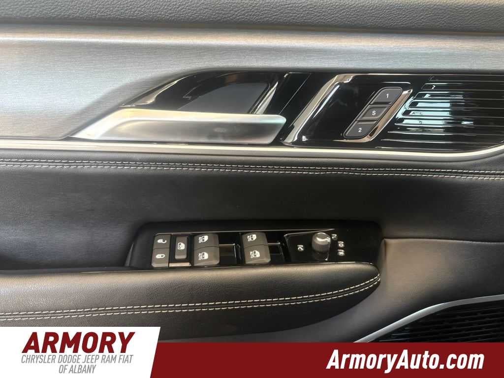 2026 Jeep Grand Wagoneer Limited Altitude