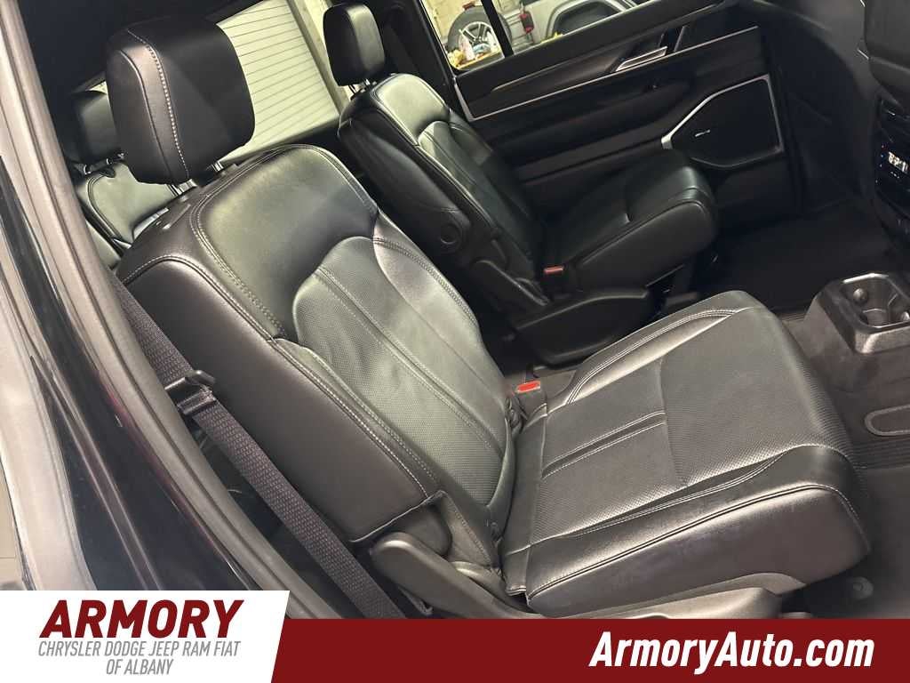 2024 Jeep Wagoneer Series II