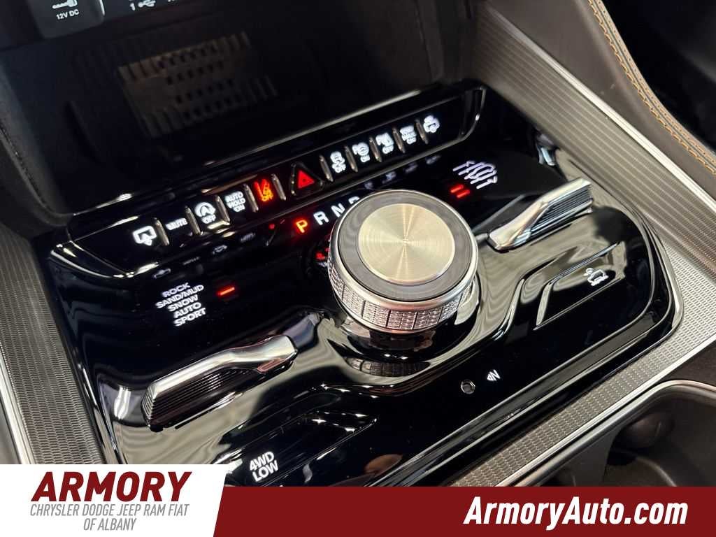 2026 Jeep Grand Wagoneer Summit Reserve