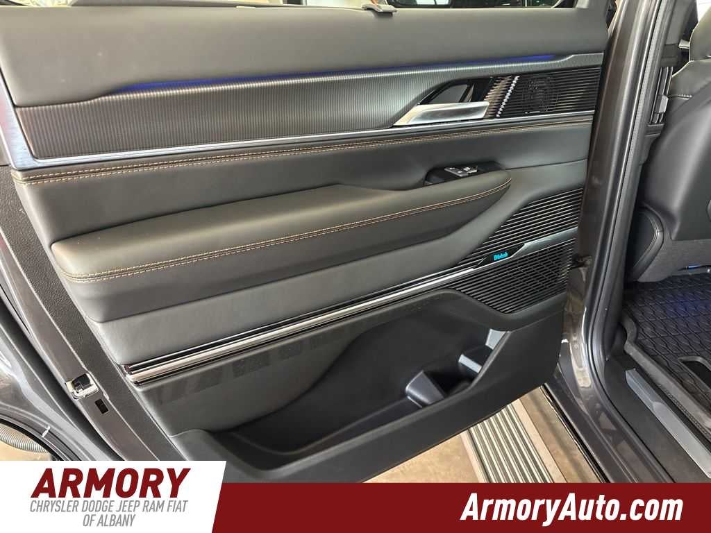 2026 Jeep Grand Wagoneer Summit Reserve