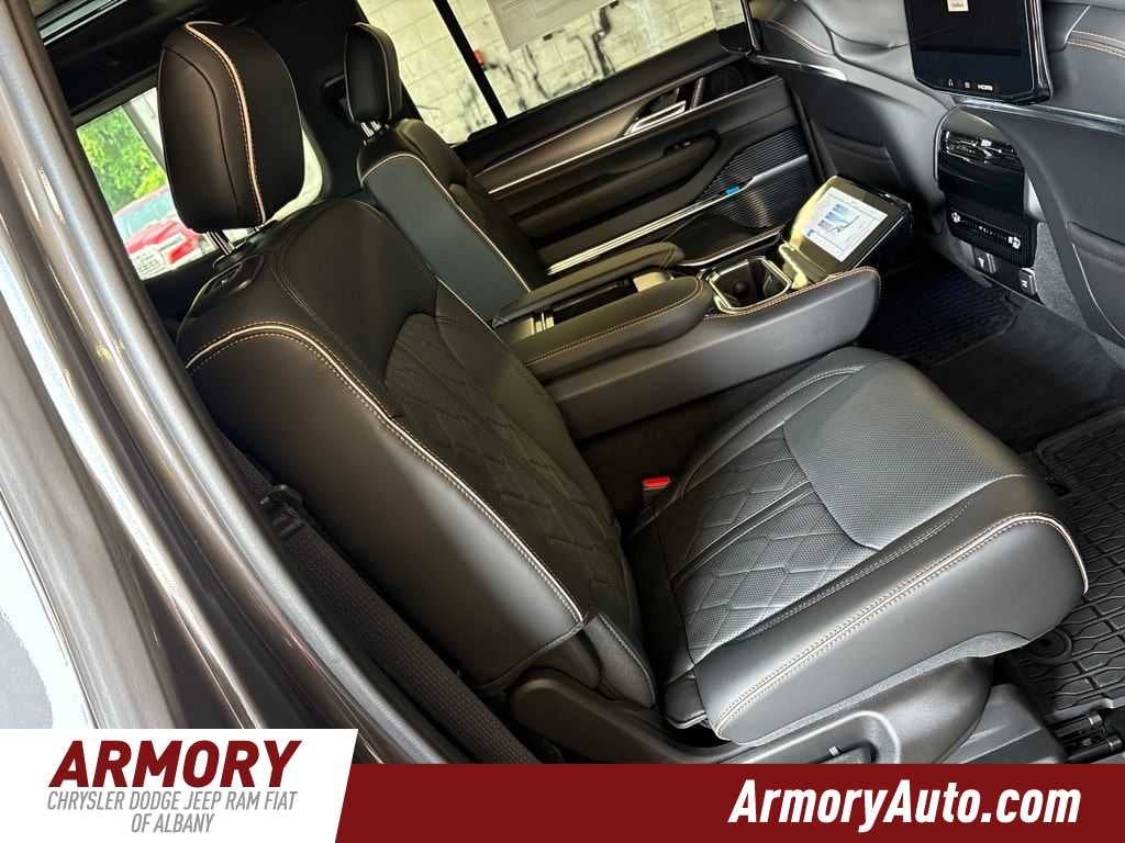 2026 Jeep Grand Wagoneer Summit Reserve