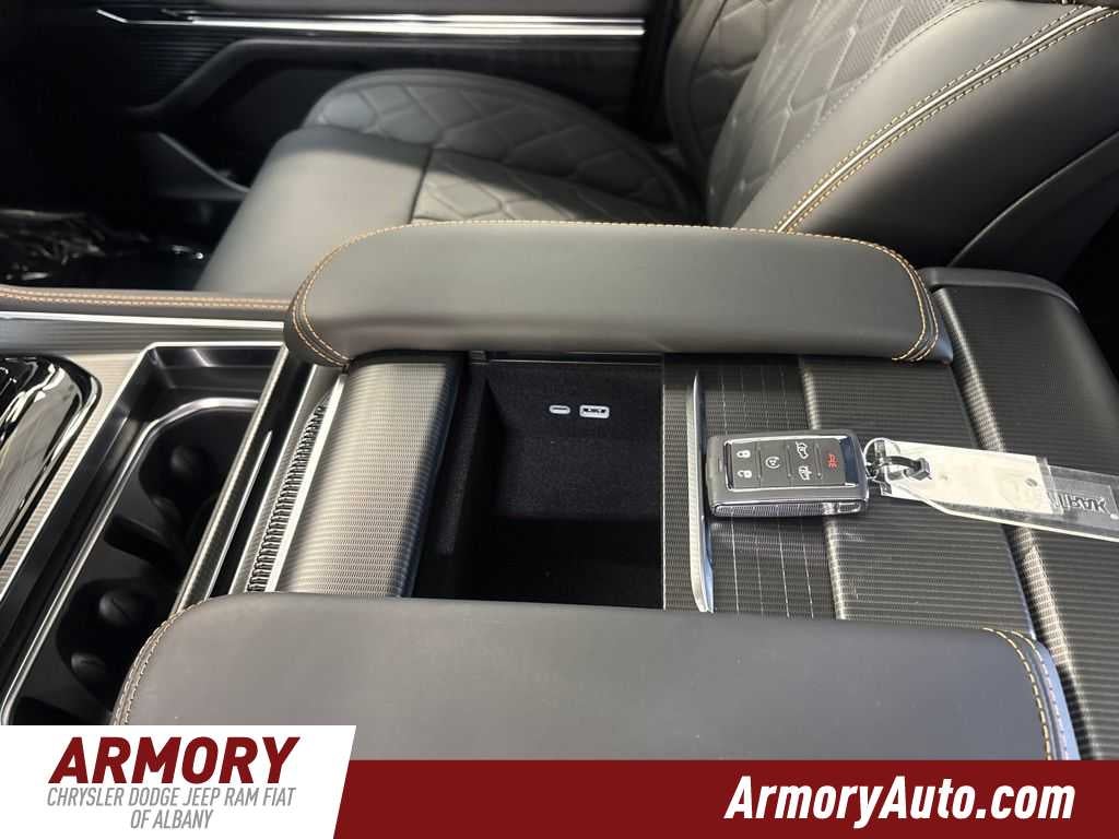 2026 Jeep Grand Wagoneer Summit Reserve