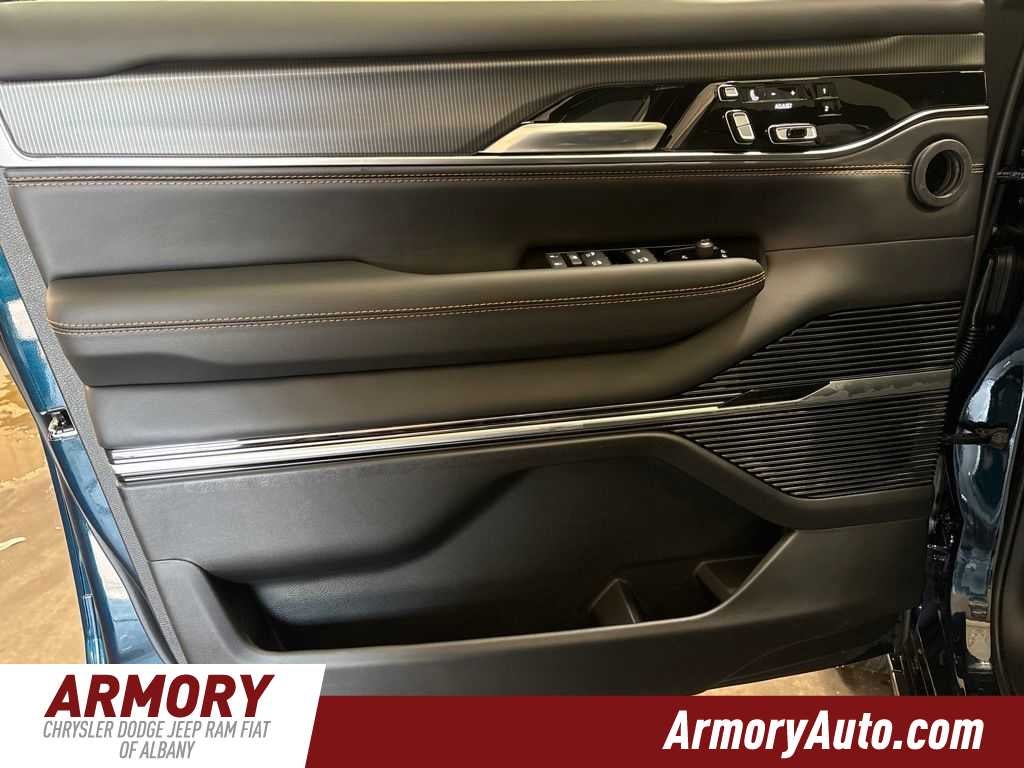 2026 Jeep Grand Wagoneer Summit Reserve